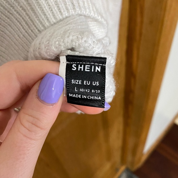 White Sweater - Picture 4 of 5